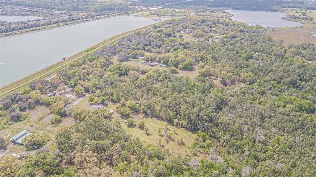 待售: $2,500,000 (10.00 acres)