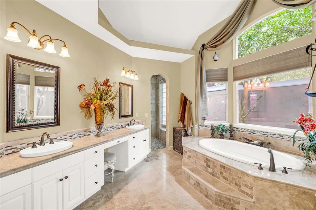 Recently Sold: $1,459,000 (5 beds, 3 baths, 4743 Square Feet)