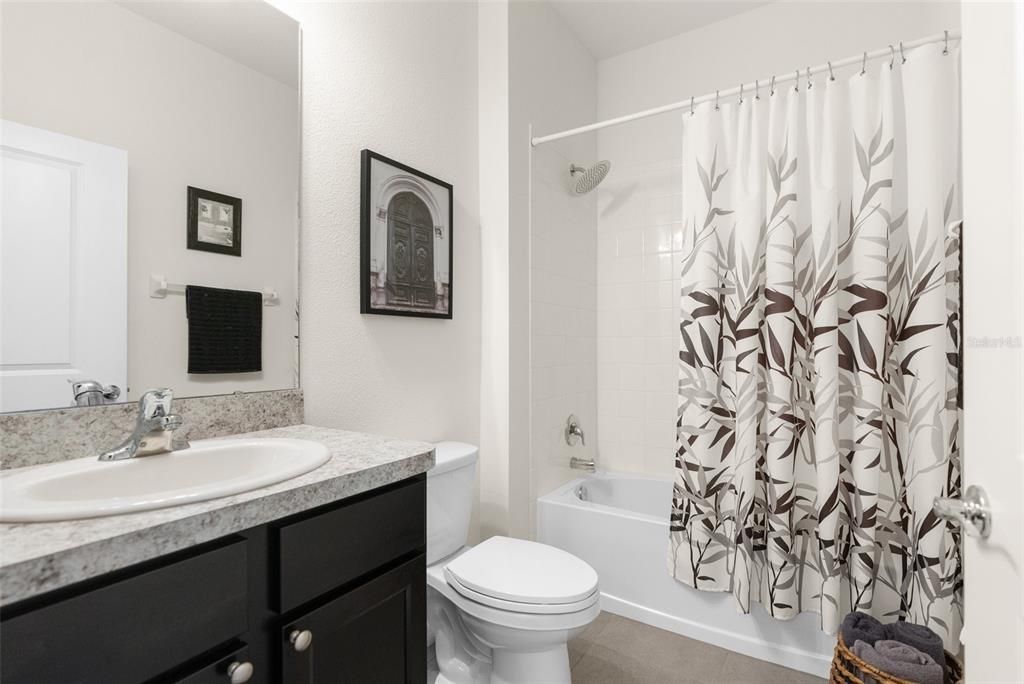 Active With Contract: $339,000 (3 beds, 2 baths, 1872 Square Feet)