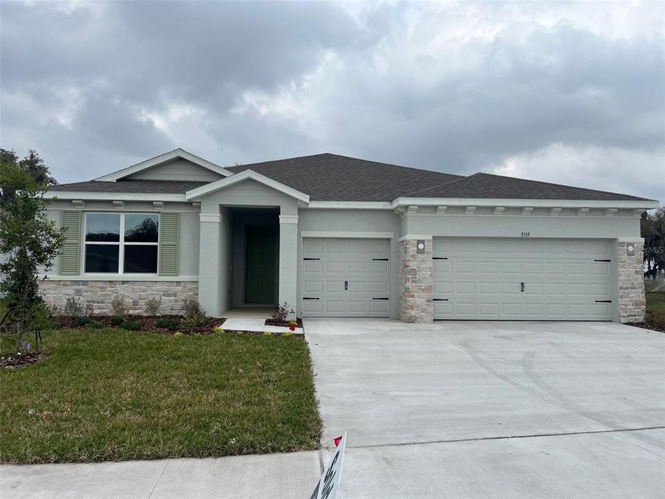 Recently Sold: $499,990 (4 beds, 3 baths, 2794 Square Feet)