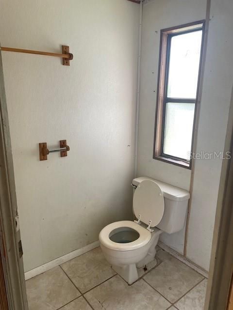 For Sale: $83,500 (2 beds, 1 baths, 784 Square Feet)