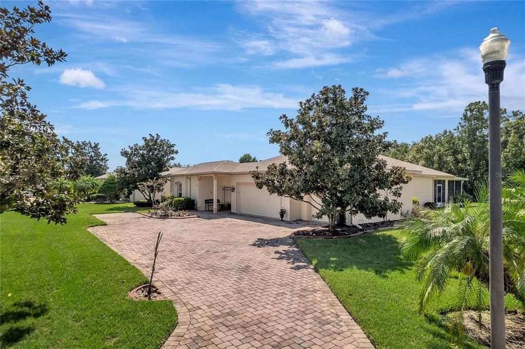 Active With Contract: $459,000 (3 beds, 3 baths, 2325 Square Feet)