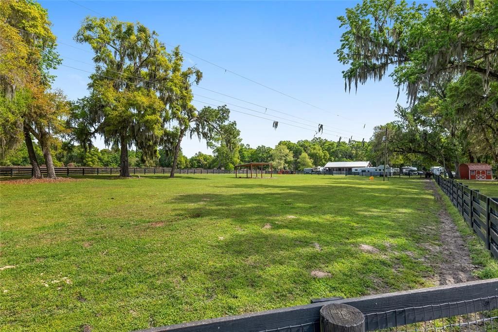 Recently Sold: $1,500,000 (2 beds, 2 baths, 864 Square Feet)