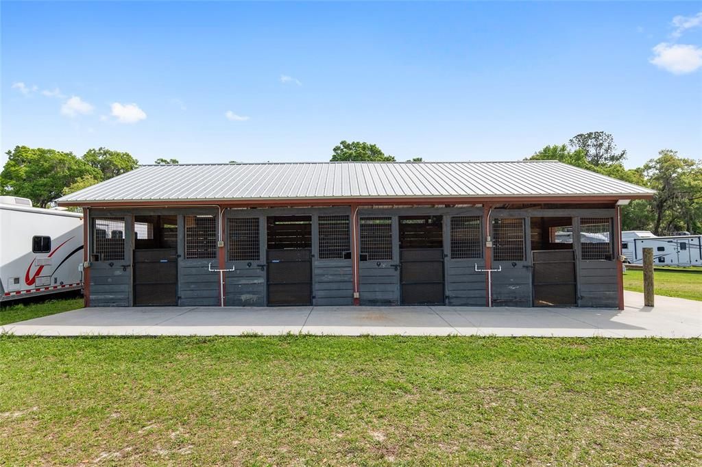 Recently Sold: $1,500,000 (2 beds, 2 baths, 864 Square Feet)