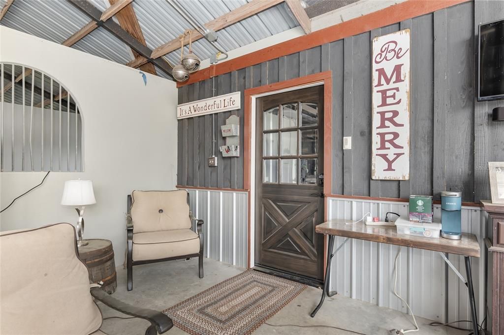 Recently Sold: $1,500,000 (2 beds, 2 baths, 864 Square Feet)