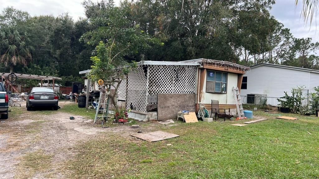 Recently Sold: $89,000 (2 beds, 1 baths, 816 Square Feet)