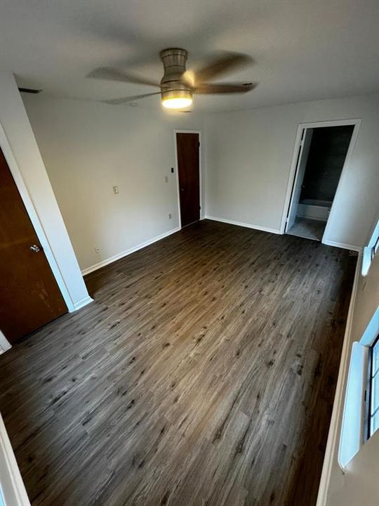 For Rent: $1,400 (2 beds, 2 baths, 992 Square Feet)