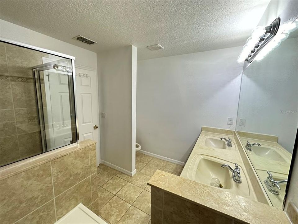Недавно арендовано: $2,100 (3 спален, 2 ванн, 1696 Квадратных фут)