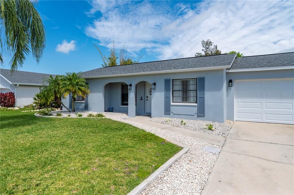 Active With Contract: $309,000 (4 beds, 2 baths, 1309 Square Feet)