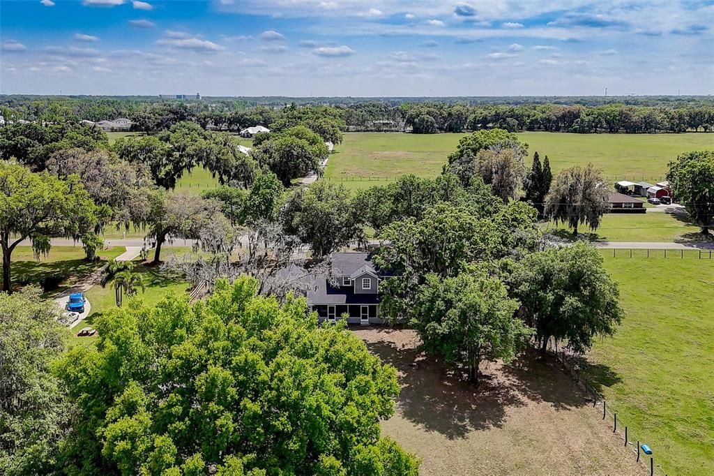 Active With Contract: $599,000 (3 beds, 2 baths, 2554 Square Feet)