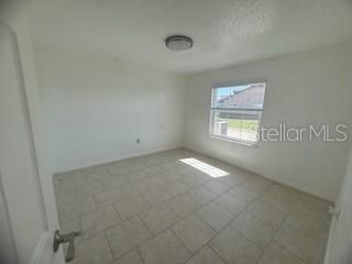 Recently Rented: $2,800 (4 beds, 2 baths, 2376 Square Feet)