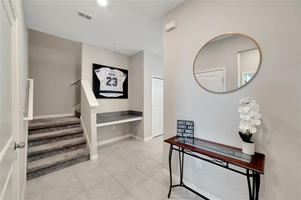Active With Contract: $294,900 (3 beds, 2 baths, 1824 Square Feet)