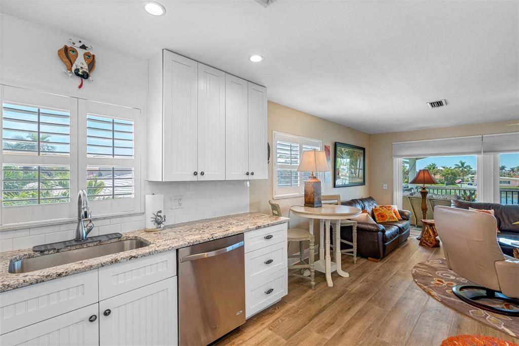 Recently Sold: $1,250,000 (3 beds, 2 baths, 1532 Square Feet)