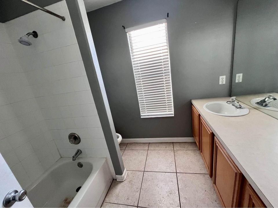 Недавно арендовано: $2,700 (3 спален, 2 ванн, 1880 Квадратных фут)