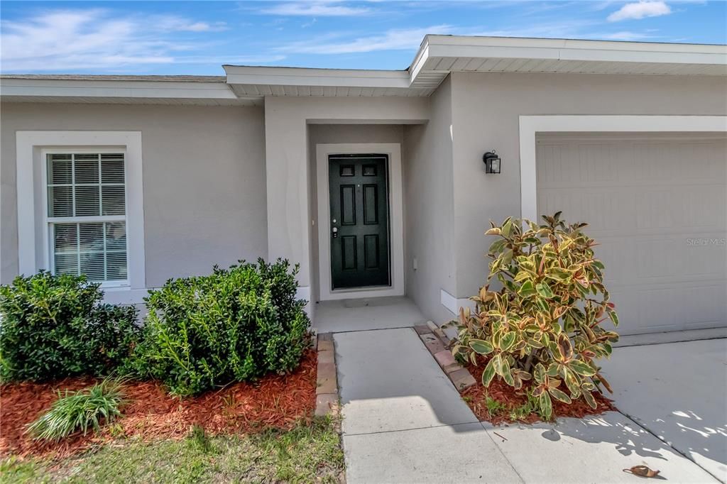 For Sale: $365,000 (4 beds, 2 baths, 1722 Square Feet)