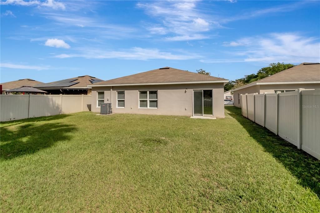 For Sale: $375,000 (4 beds, 2 baths, 1722 Square Feet)