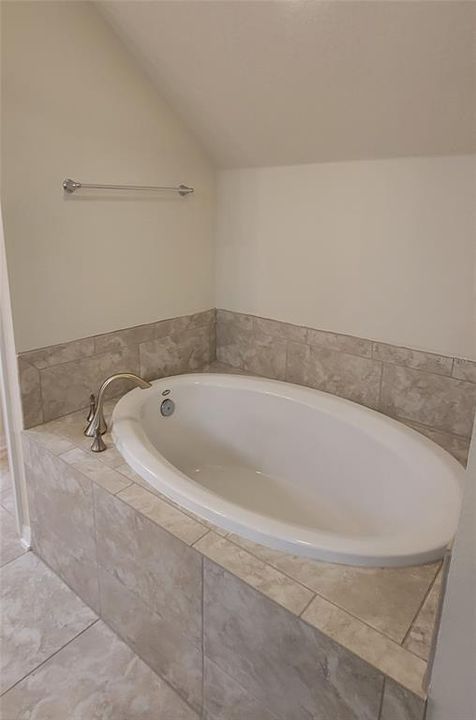 Недавно арендовано: $3,150 (4 спален, 3 ванн, 2782 Квадратных фут)