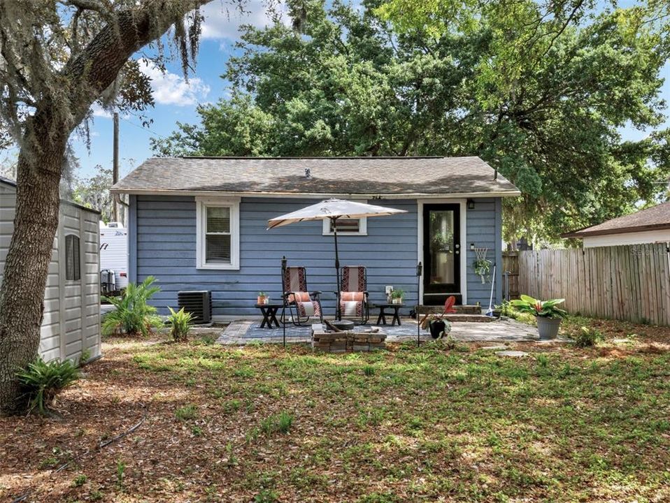 Recently Sold: $210,000 (2 beds, 1 baths, 572 Square Feet)