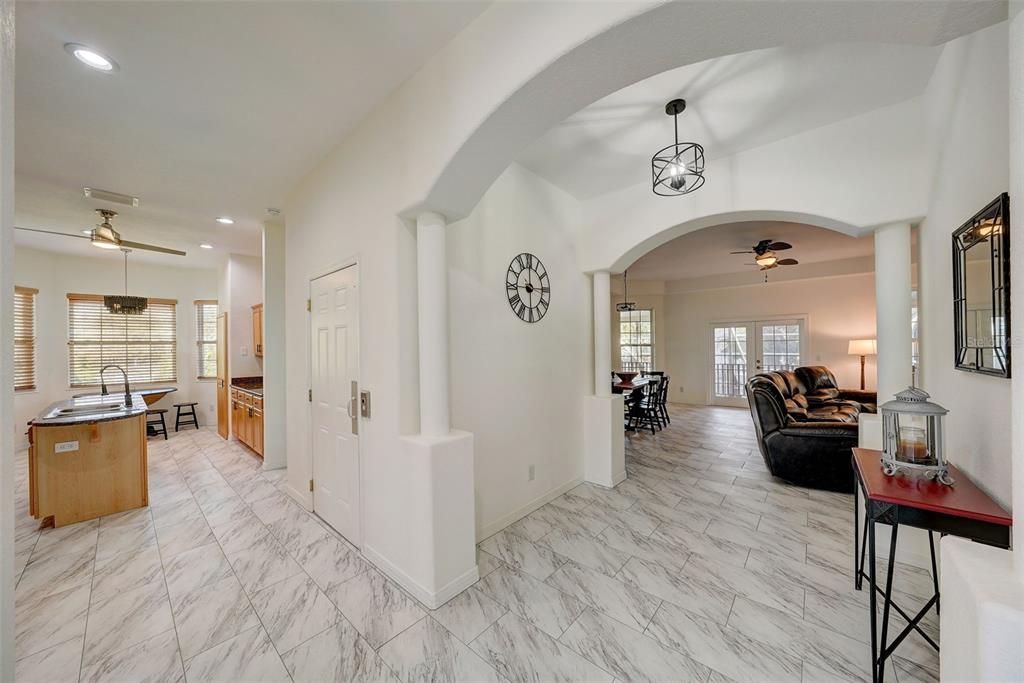 Active With Contract: $864,900 (4 beds, 3 baths, 2806 Square Feet)