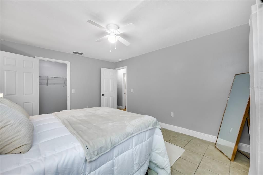 For Rent: $1,195 (1 beds, 1 baths, 625 Square Feet)