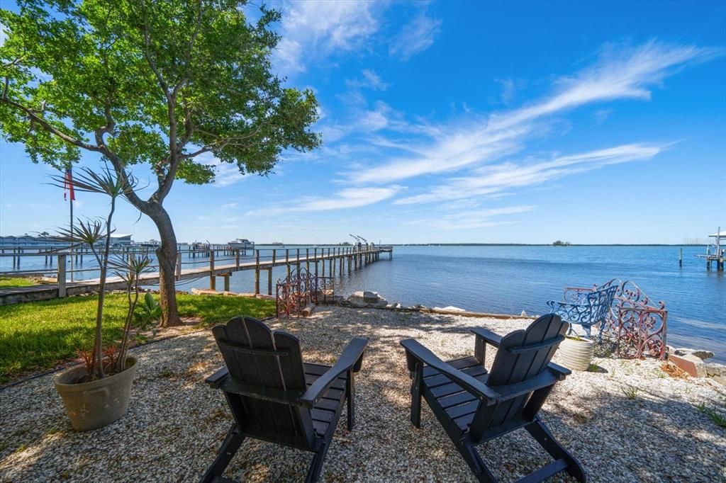 Recently Sold: $3,000,000 (5 beds, 3 baths, 3465 Square Feet)