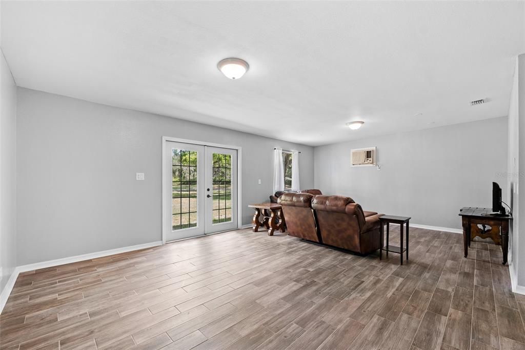 Active With Contract: $525,000 (4 beds, 2 baths, 2151 Square Feet)