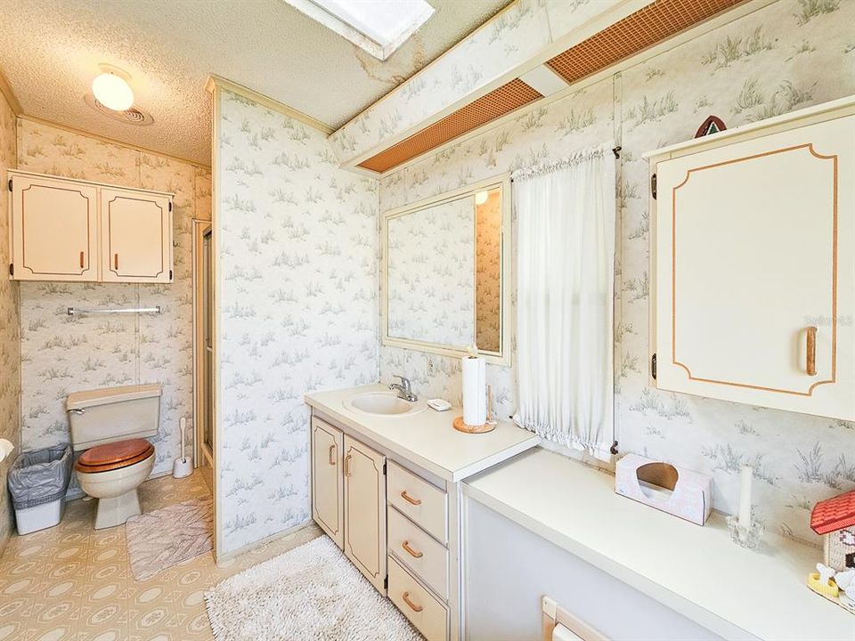 最近售出: $189,900 (2 贝兹, 2 浴室, 1394 平方英尺)