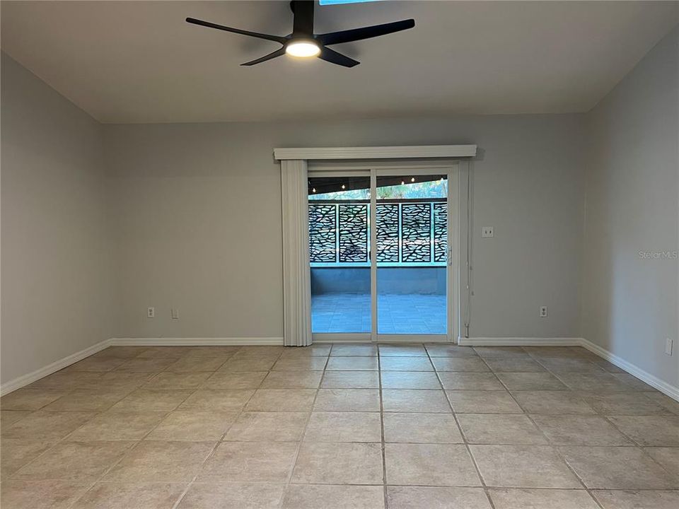 For Rent: $2,950 (3 beds, 2 baths, 1684 Square Feet)