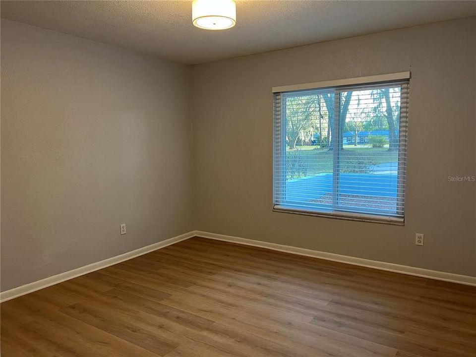 For Rent: $2,950 (3 beds, 2 baths, 1684 Square Feet)