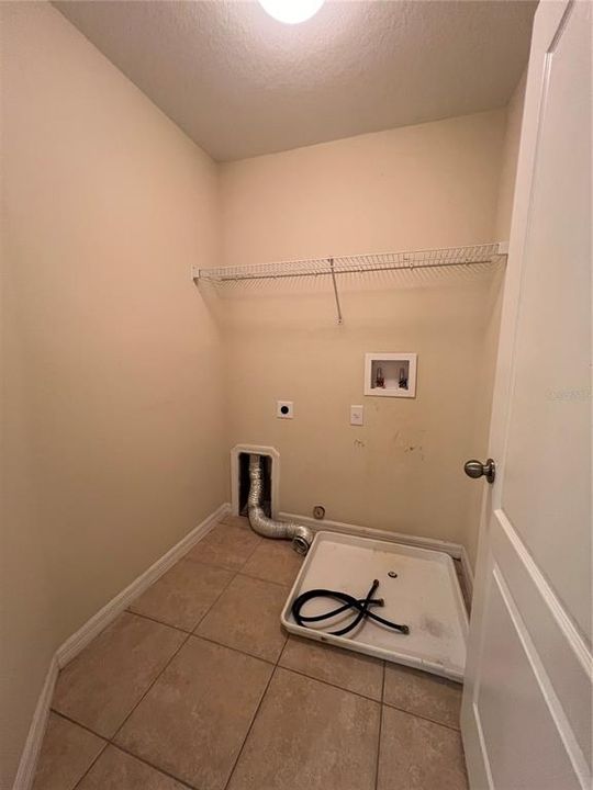 最近租的: $2,700 (3 贝兹, 2 浴室, 1916 平方英尺)