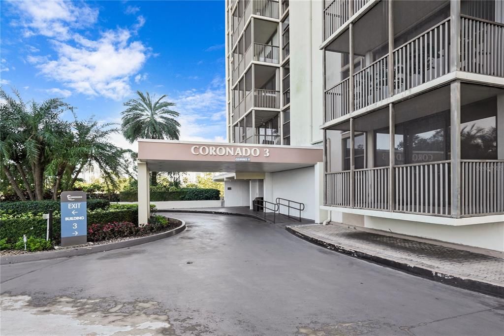 Recently Sold: $400,000 (2 beds, 2 baths, 1313 Square Feet)