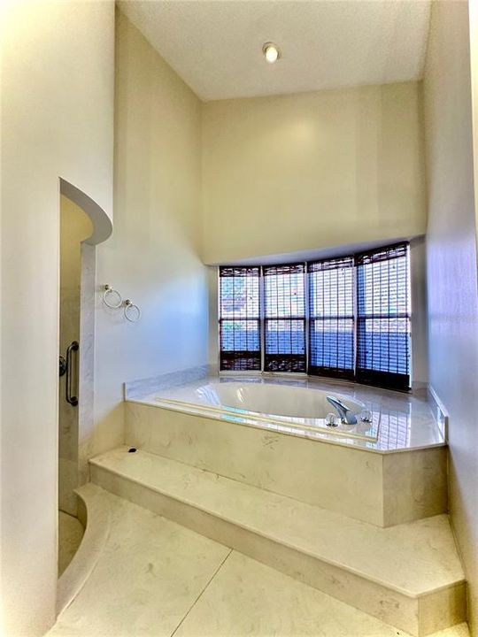 Active With Contract: $699,900 (4 beds, 2 baths, 3087 Square Feet)