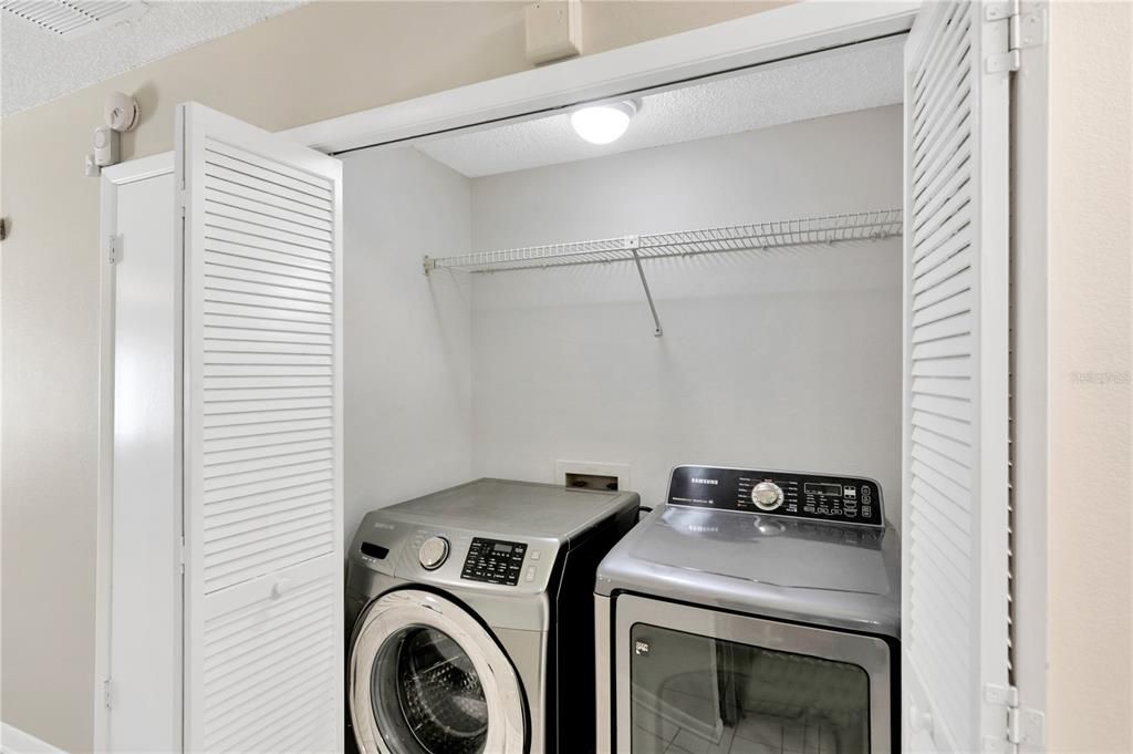 In unit laundry with washer/dryer