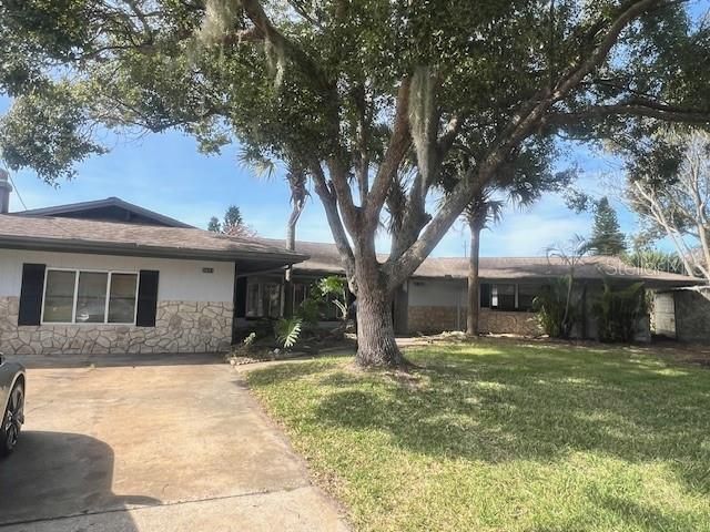 Recently Sold: $204,900 (2 beds, 2 baths, 2014 Square Feet)