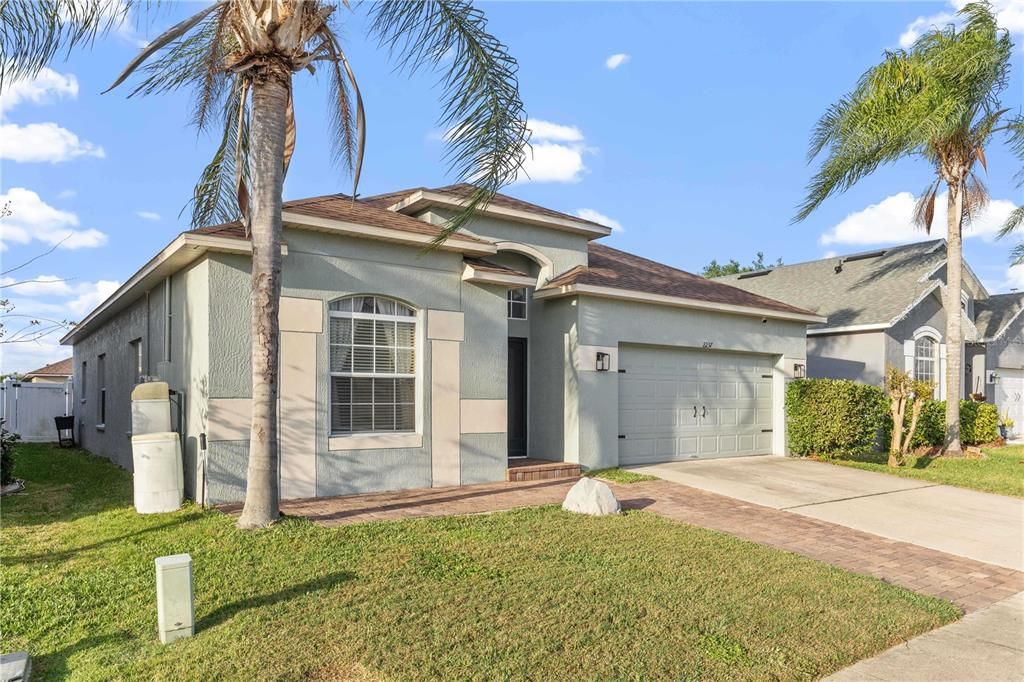 Recently Sold: $479,900 (4 beds, 2 baths, 1731 Square Feet)