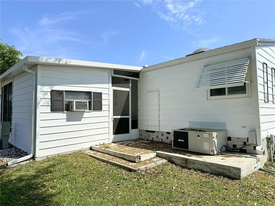 Rear of Shed view.  A/C as is, it's not used.