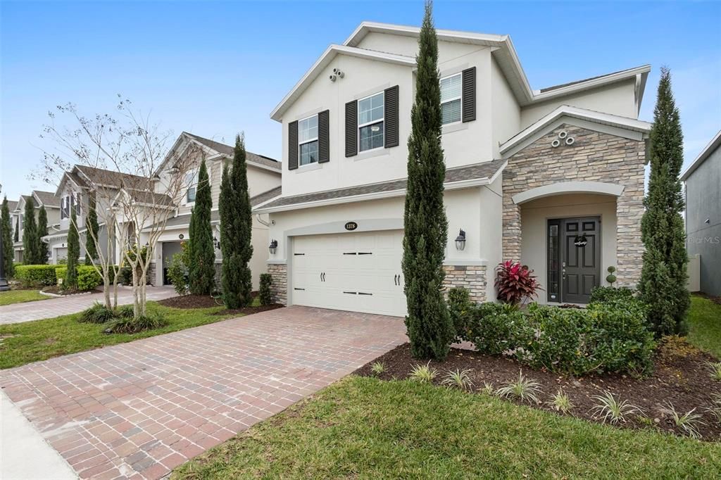 Active With Contract: $719,918 (4 beds, 3 baths, 2883 Square Feet)