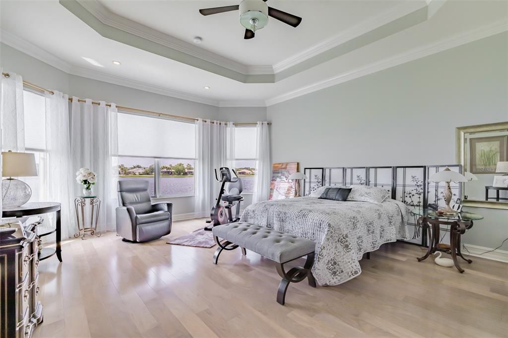 Active With Contract: $750,000 (3 beds, 3 baths, 2723 Square Feet)