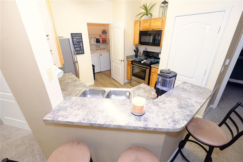 For Sale: $194,990 (2 beds, 2 baths, 1175 Square Feet)