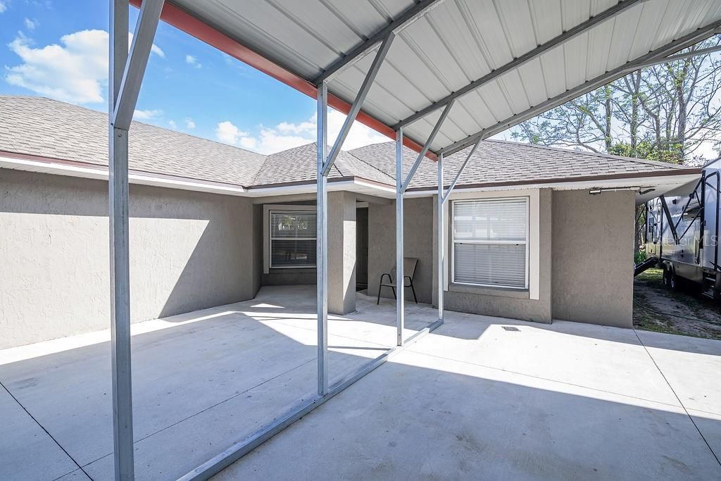 Recently Sold: $308,000 (3 beds, 2 baths, 1412 Square Feet)