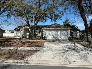 Active With Contract: $329,000 (3 beds, 2 baths, 1699 Square Feet)