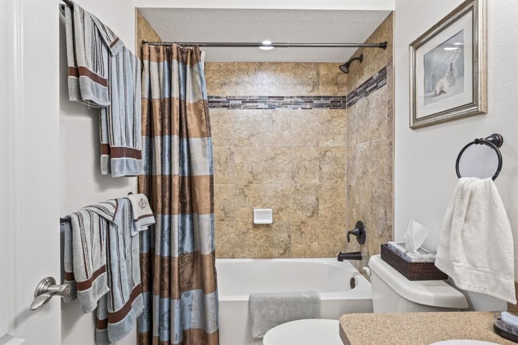 最近售出: $575,000 (3 贝兹, 2 浴室, 1614 平方英尺)