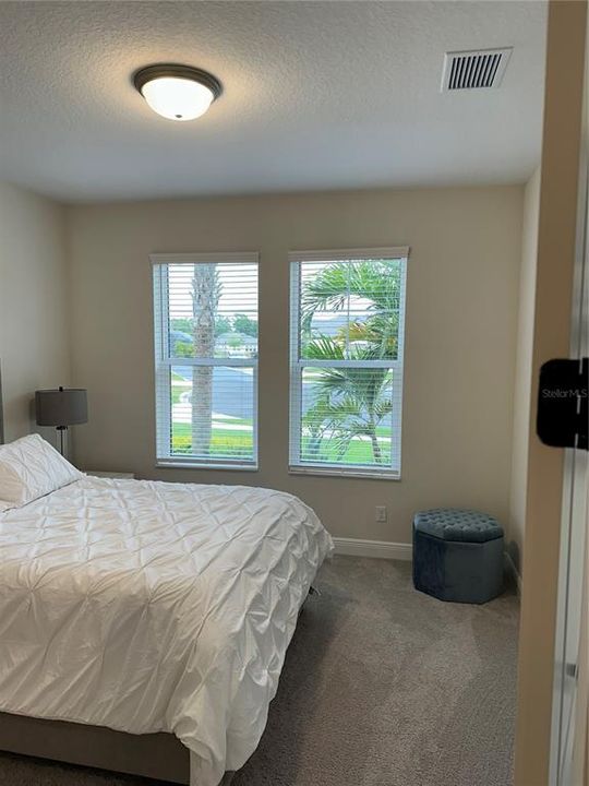 Active With Contract: $5,500 (3 beds, 3 baths, 2643 Square Feet)
