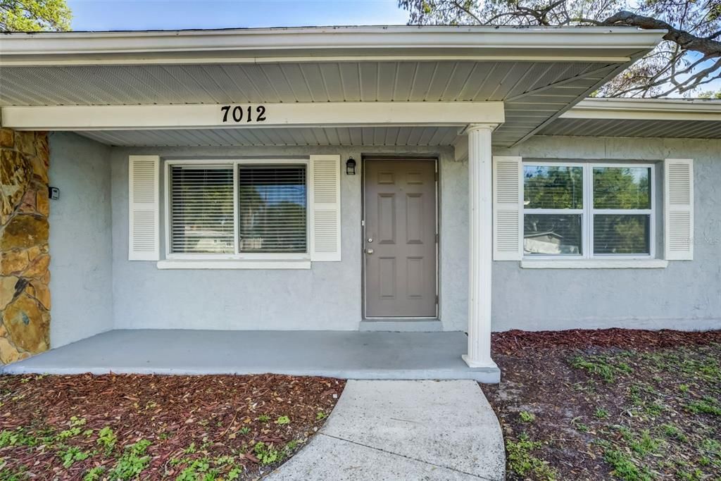 Active With Contract: $325,000 (4 beds, 1 baths, 1603 Square Feet)