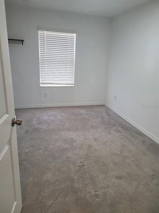 Recently Rented: $1,850 (3 beds, 2 baths, 1634 Square Feet)
