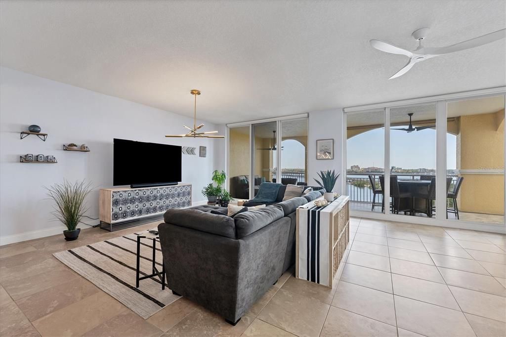Active With Contract: $1,749,000 (3 beds, 4 baths, 4244 Square Feet)