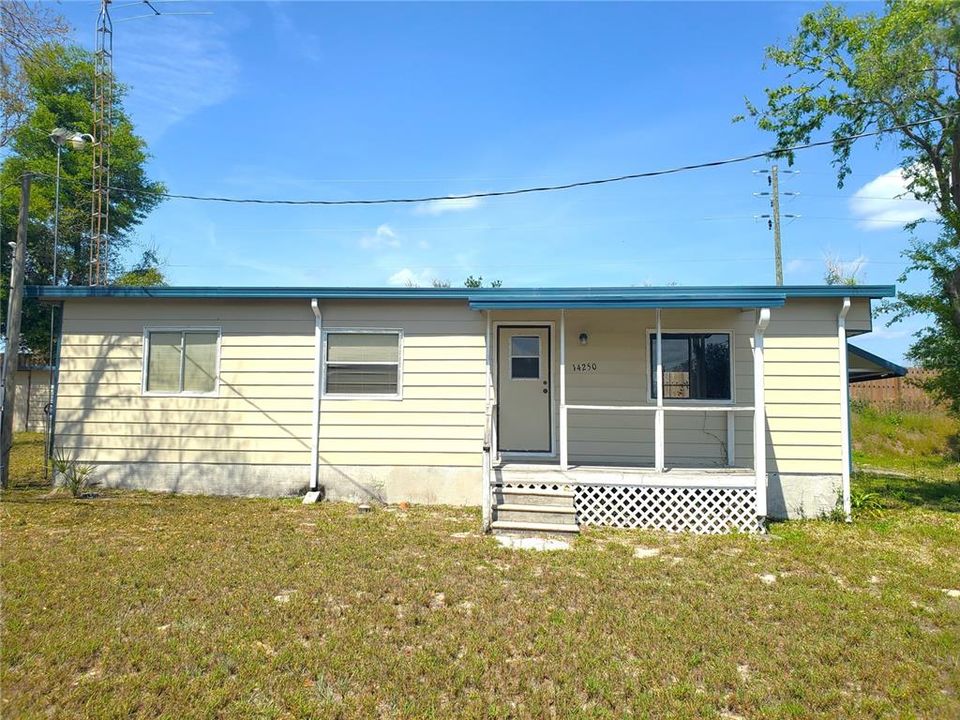 Active With Contract: $75,000 (3 beds, 1 baths, 960 Square Feet)
