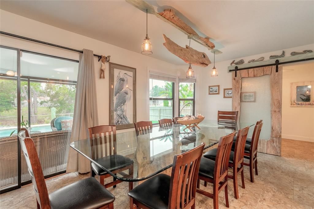 Recently Sold: $865,000 (3 beds, 2 baths, 1950 Square Feet)