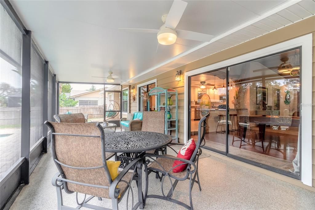 Recently Sold: $865,000 (3 beds, 2 baths, 1950 Square Feet)