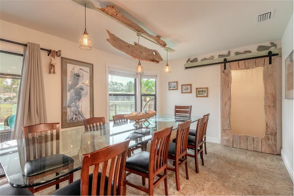 Recently Sold: $865,000 (3 beds, 2 baths, 1950 Square Feet)